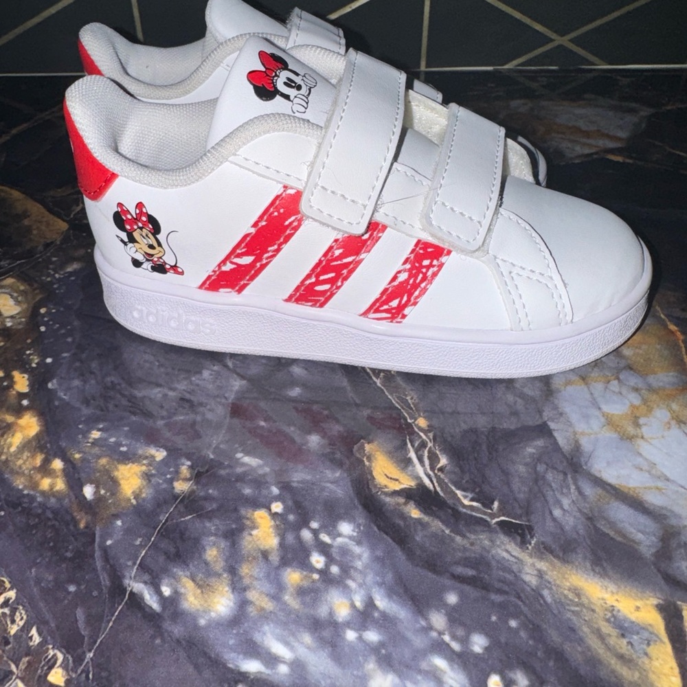 Adidas girl shoes with Minnie mouse